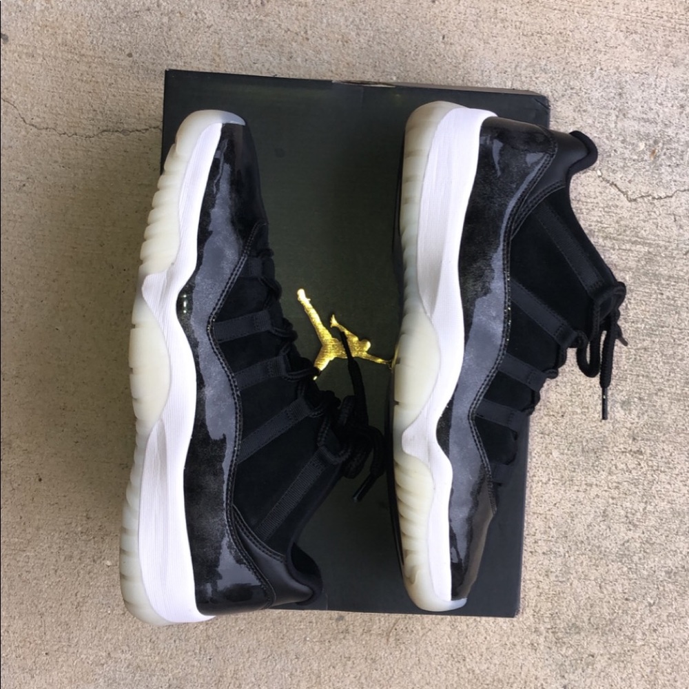 Jordan 11 low “baron’